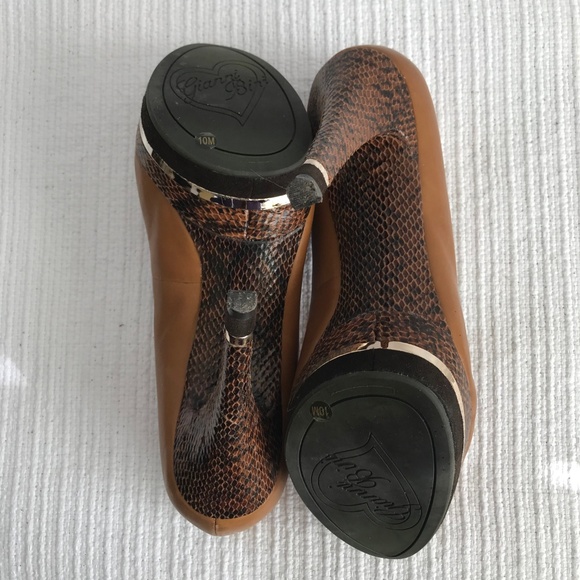 Gianni Bini Tan Platform Heels - Picture 6 of 8